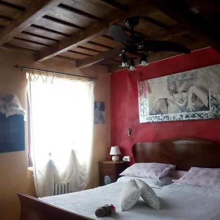 Couette-café La Collinese Castana (Lombardy)